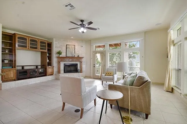9900 Tree Bend Cv — Photo 18