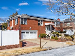 630 Steuben St, Staten Island, NY 10305