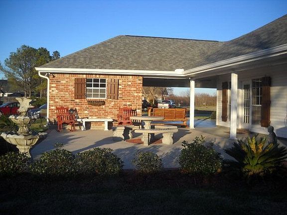 5th image of 311 Marcello Blvd