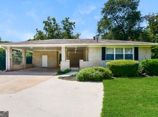 6421 Meadowbrook Ln, Morrow, GA 30260