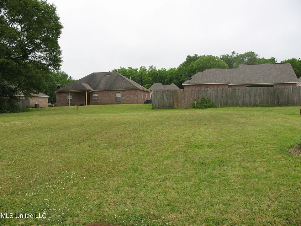 1st image of Cedar Creek Dr Lot 25