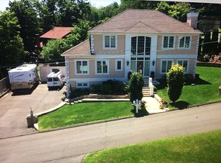 1 Hillandale Rd, Danbury, CT 06811