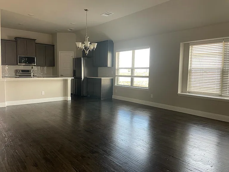 2408 Normandy Ave — Photo 19
