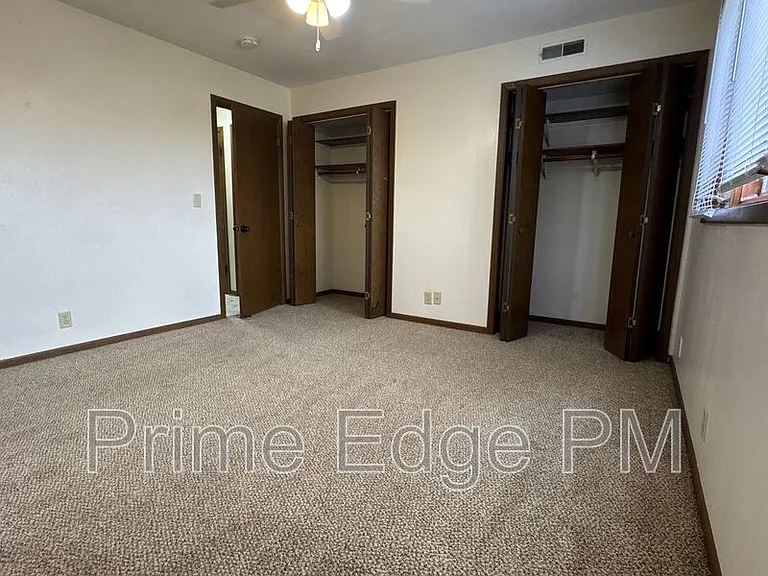 2532 T St #4 — Photo 11