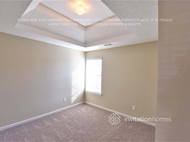 3563 Creekview Dr — Photo 8