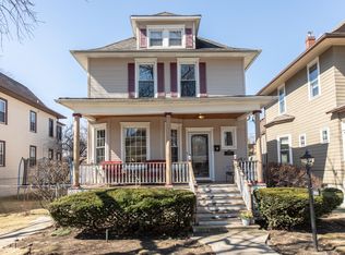 3808 N Ridgeway Ave, Chicago, IL 60618