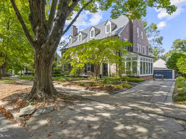 717 Blackshire Rd, Wilmington, DE 19805