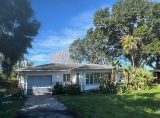 1339 Marion Dr S, Saint Petersburg, FL 33707