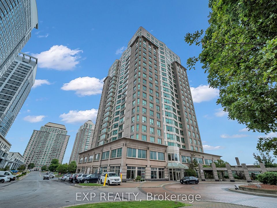 1st image of 8 Lee Centre Dr N #1016