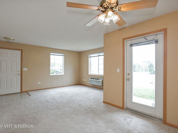 3rd image of 807 Silverstone Dr #0