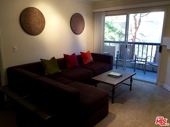 4th image of 21450 Burbank Blvd APT 221