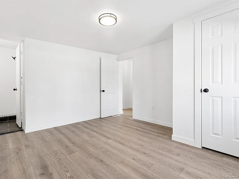 2280 S Decatur St — Photo 14