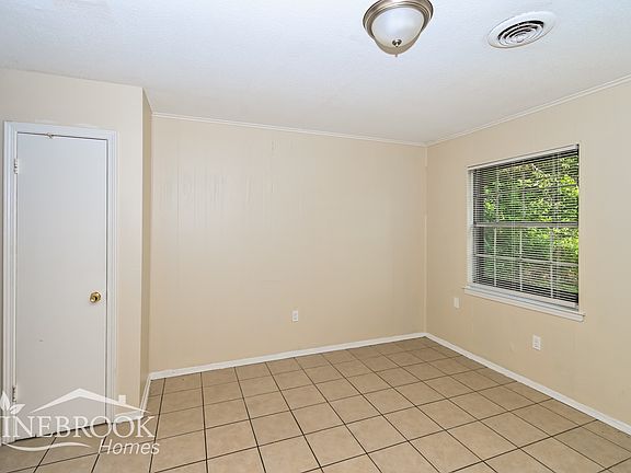 4th image of 1200 Western Park Dr