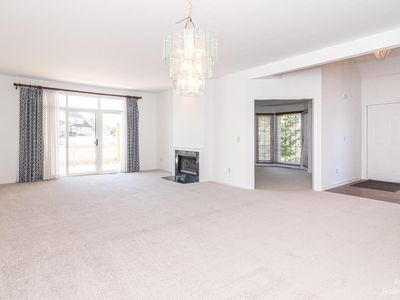 2710 Winter Garden Ct, Ann Arbor, MI, 48105