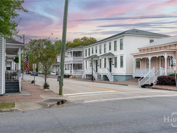 1402 Jefferson Street, Savannah, GA 31401