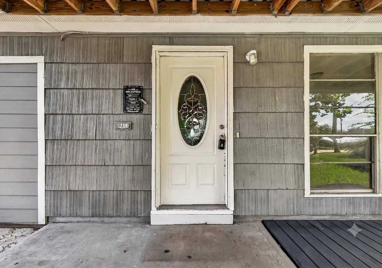 Spacious 5 Bedroom Home in a Prime Southeast Houston Location! — Photo 2