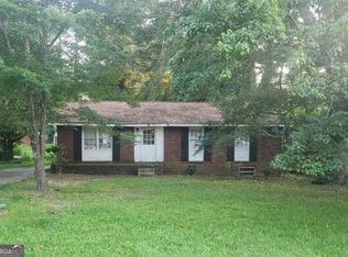 2802 Ocean Valley Dr S, Atlanta, GA 30349