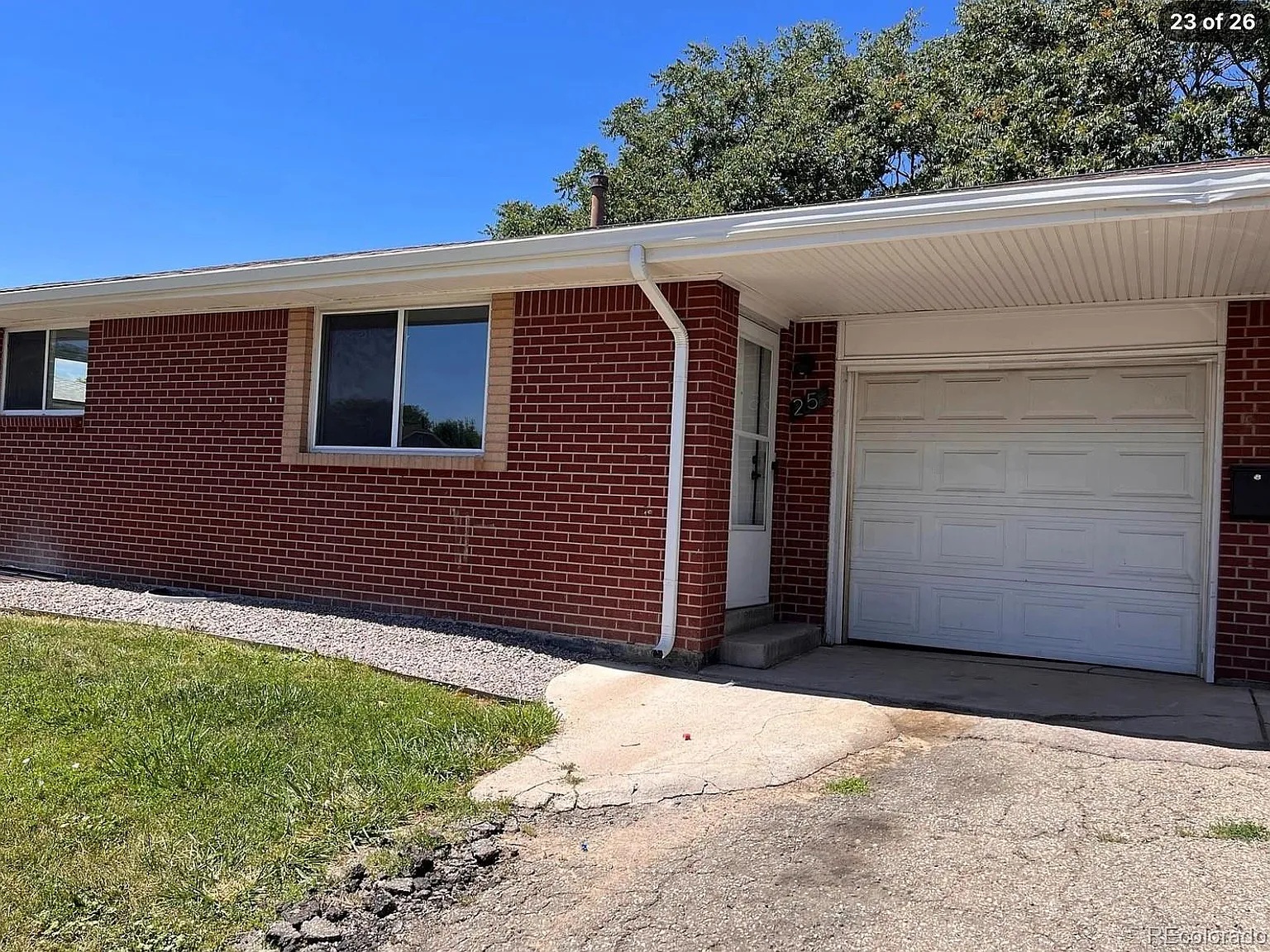 7 bed, 1680 sqft, $3,200 — Photo 2