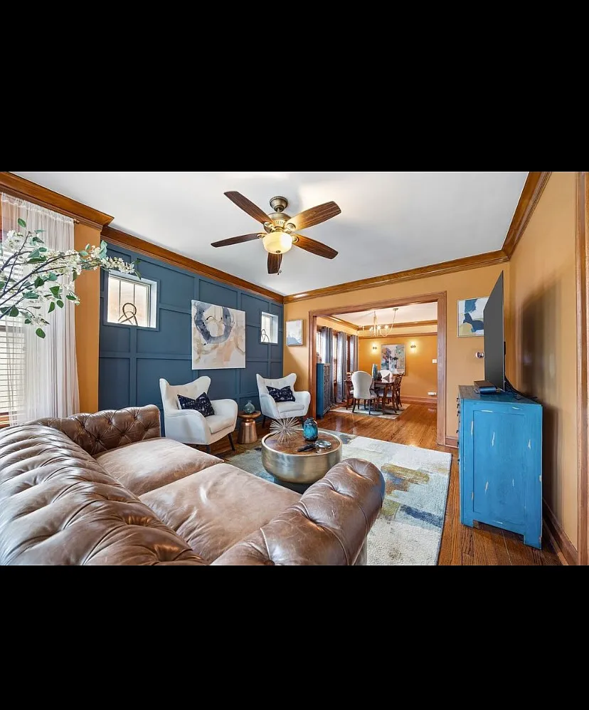 4 bed, 3000 sqft, $2,200 — Photo 3