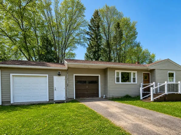 61 E Hadley Rd, Amherst, MA 01002