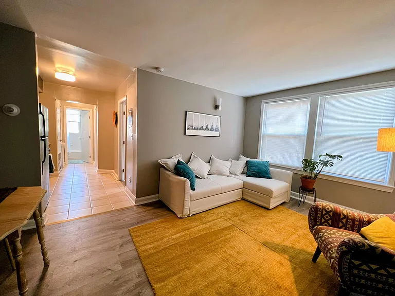 1739 Galen St SE #3 — Photo 2