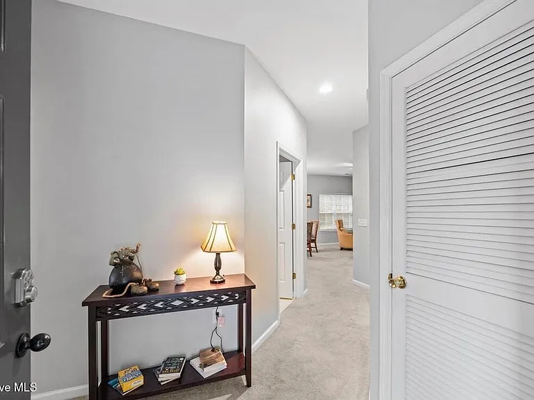 2207 Locksley Woods Dr #A — Photo 2