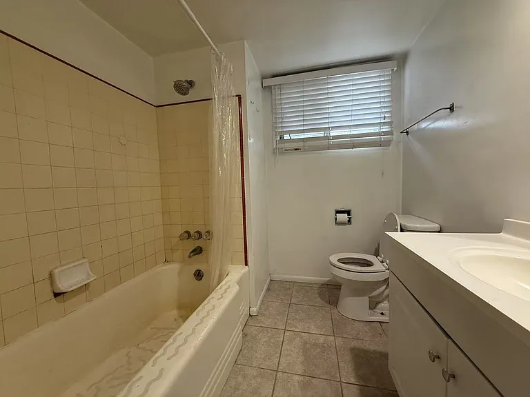 8216 Painter Ave #8222 — Photo 4