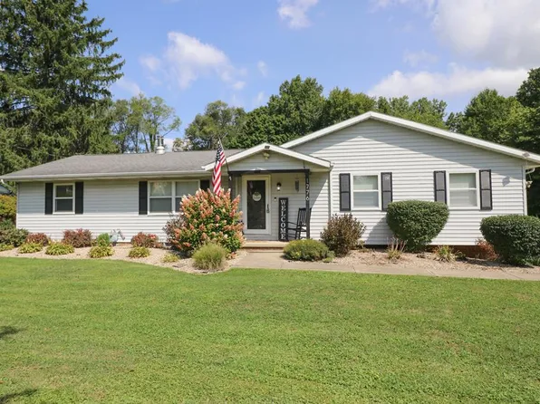 1776 Jamestown Dr, Mansfield, OH 44906