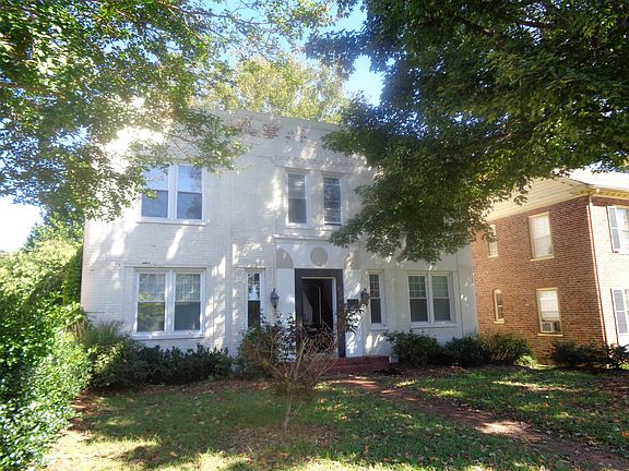 2nd image of 4006 Grove Ave