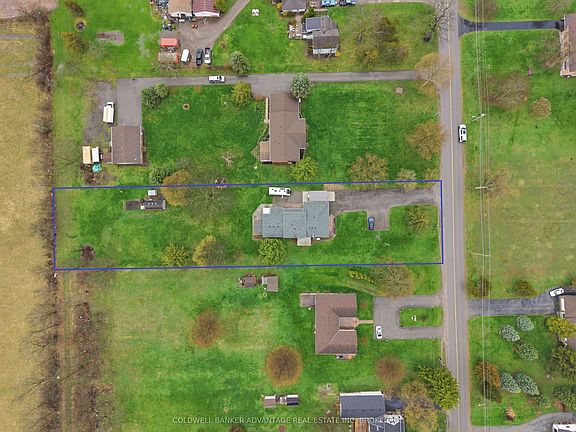3rd image of 2859 Chippawa Rd
