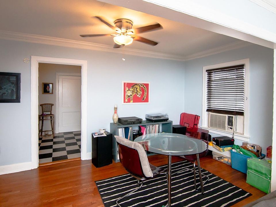 Dining Room Area