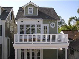 1st image of 225 Coronado Dr