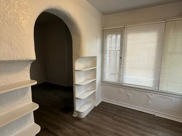 1060 N Downing St, Denver, CO 80218