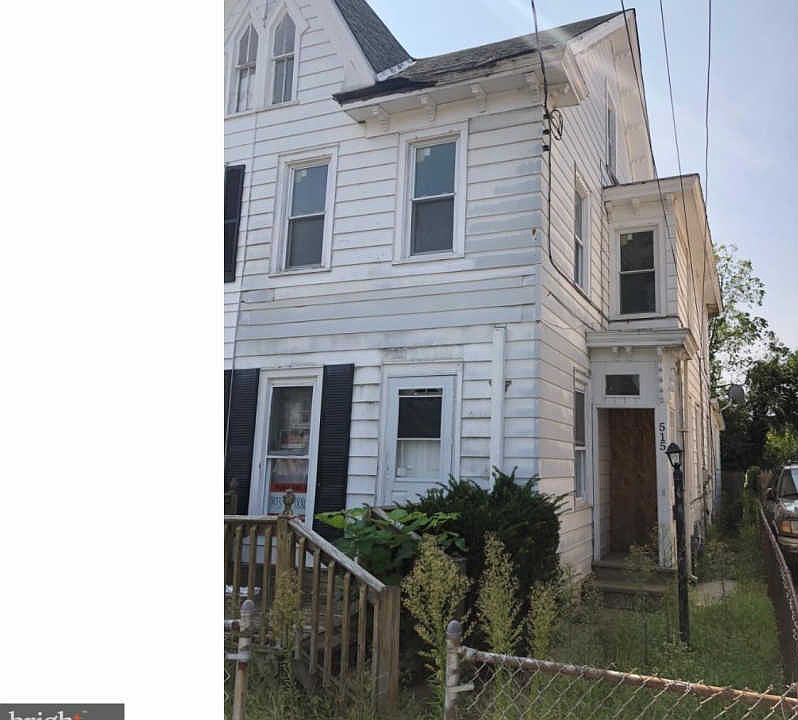 2nd image of 515 Mulberry St