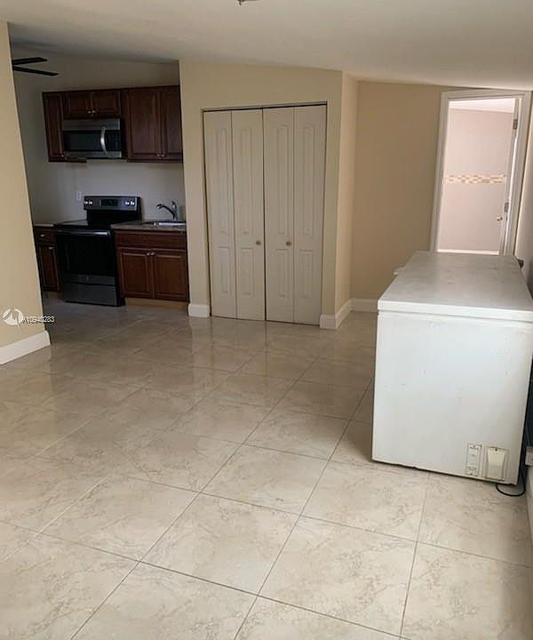 1st image of 13700 NW 8th Ave #1