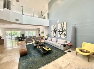 618 Curtiswood Dr #618, Key Biscayne, FL 33149