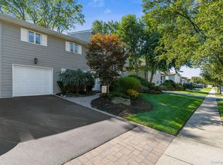 14 Jane Drive, Old Bethpage, NY 11804