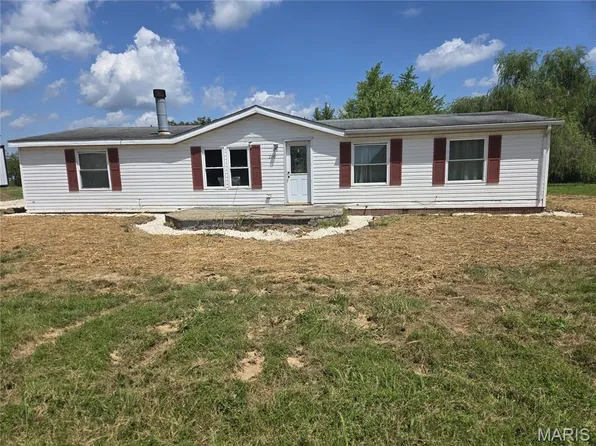 248 Sycamore Ct, Oak Ridge, MO 63769