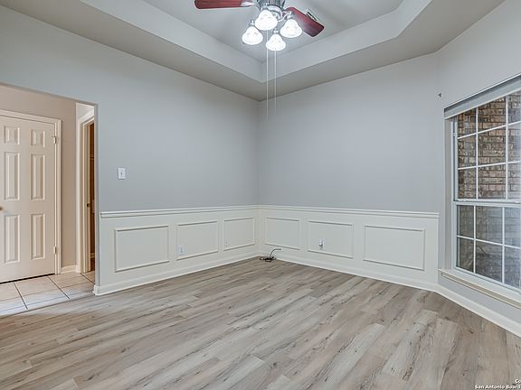4th image of 8238 Heritage Park DR