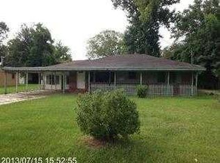 4915 Oaklon Dr, Baton Rouge, LA 70811
