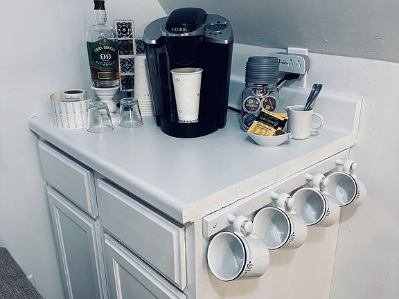 3rd image of 2808 Taylor Blvd #2