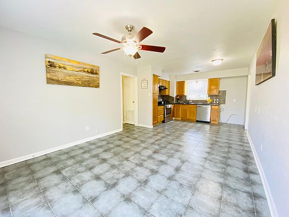 5th image of 1210 Bayswater Dr