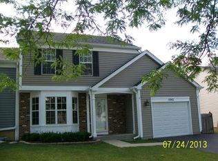 590 Sandwedge Pl, Gurnee, IL 60031