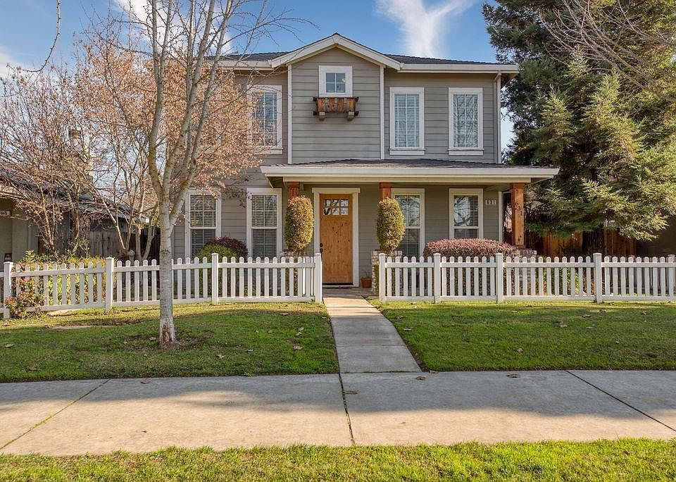 1st image of 631 Valley View Dr