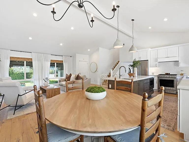 114 Cerro St — Photo 8
