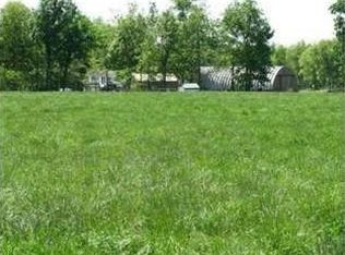 811 N Scheller Ln, Scheller, IL 62883