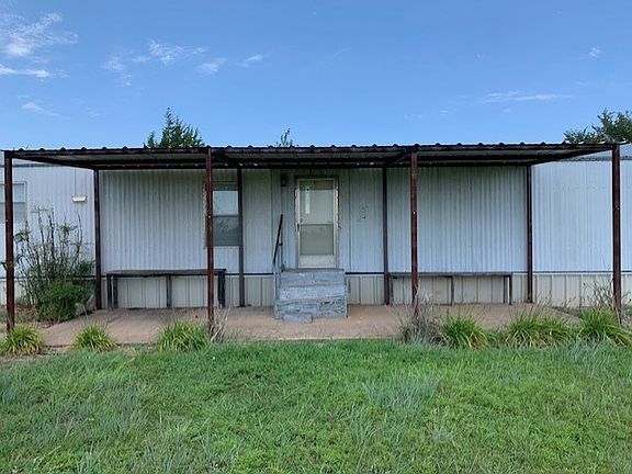 3rd image of 12196 Red Rock Ave