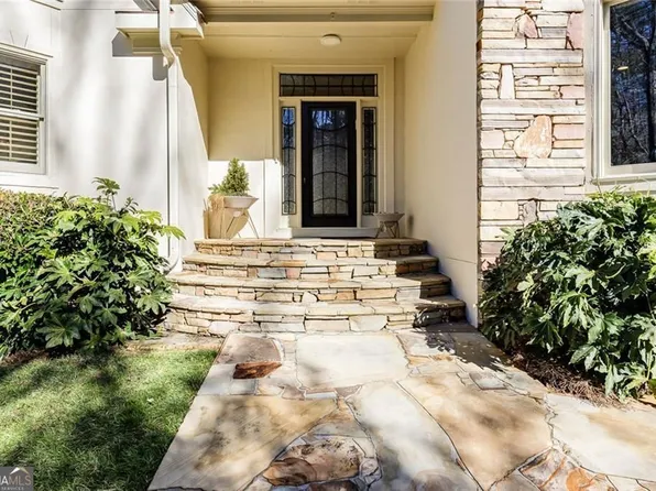 325 Riverhall Ct, Sandy Springs, GA 30350