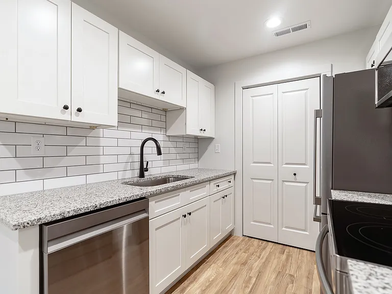 1621 Francis Rd — Photo 8