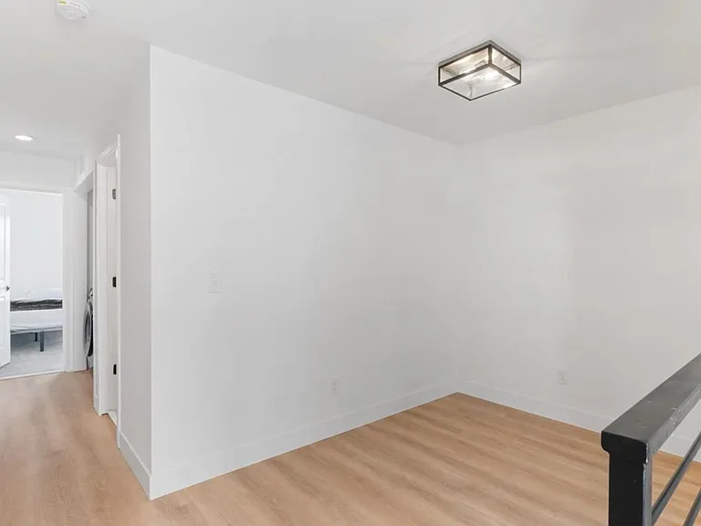 1330 Sheridan Blvd #6 — Photo 19